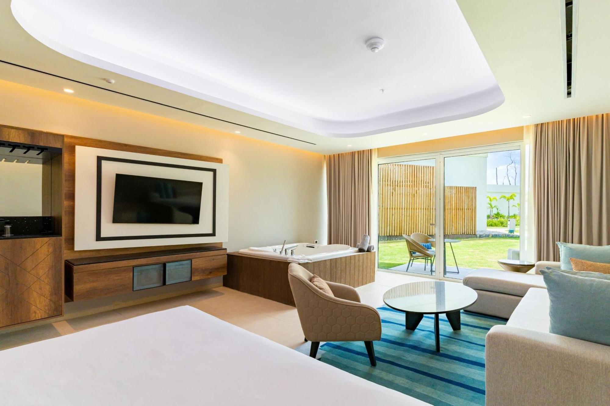 Marriott Miches Beach, An All-Inclusive Resort (Adults Only) 푼타 카나 외부 사진